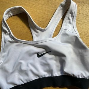 Dri-fit Nike Sports Bra (white/black) & shorts